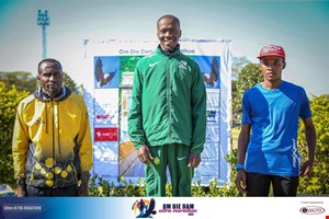 OmdieDam50km2022winner-JonasMakhele.jpg